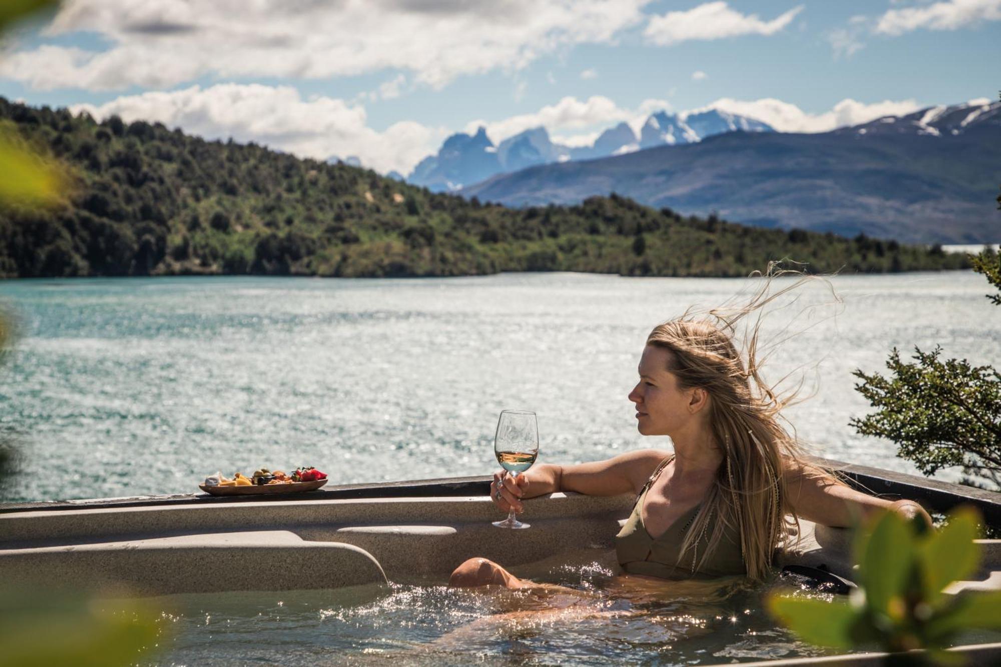 Готель Patagonia Camp Torres del Paine National Park Екстер'єр фото